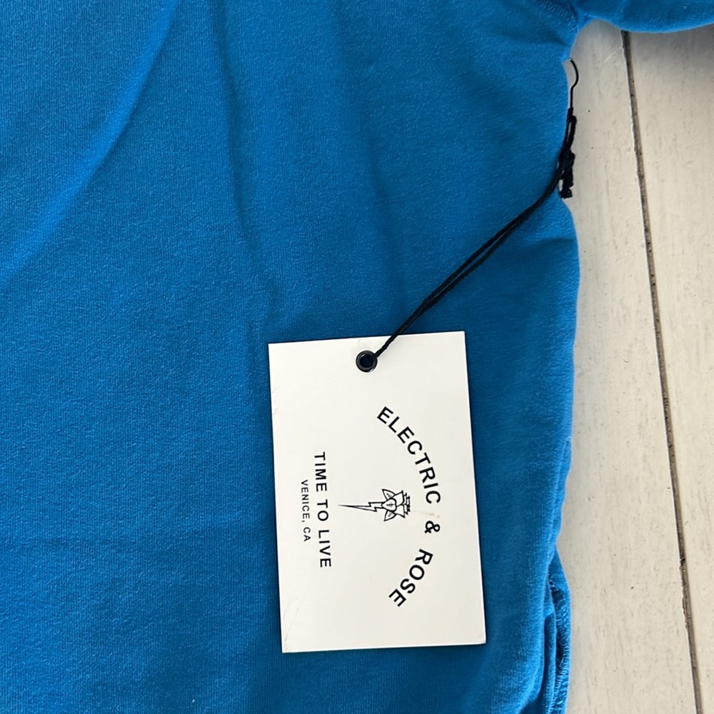 Electric & Rose Neil Sweatshirt High Low Oversized Blue Ombré NWT - Picture 10 of 11